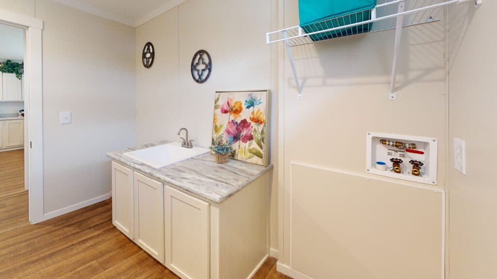 Turk t68c-p8 interior home features