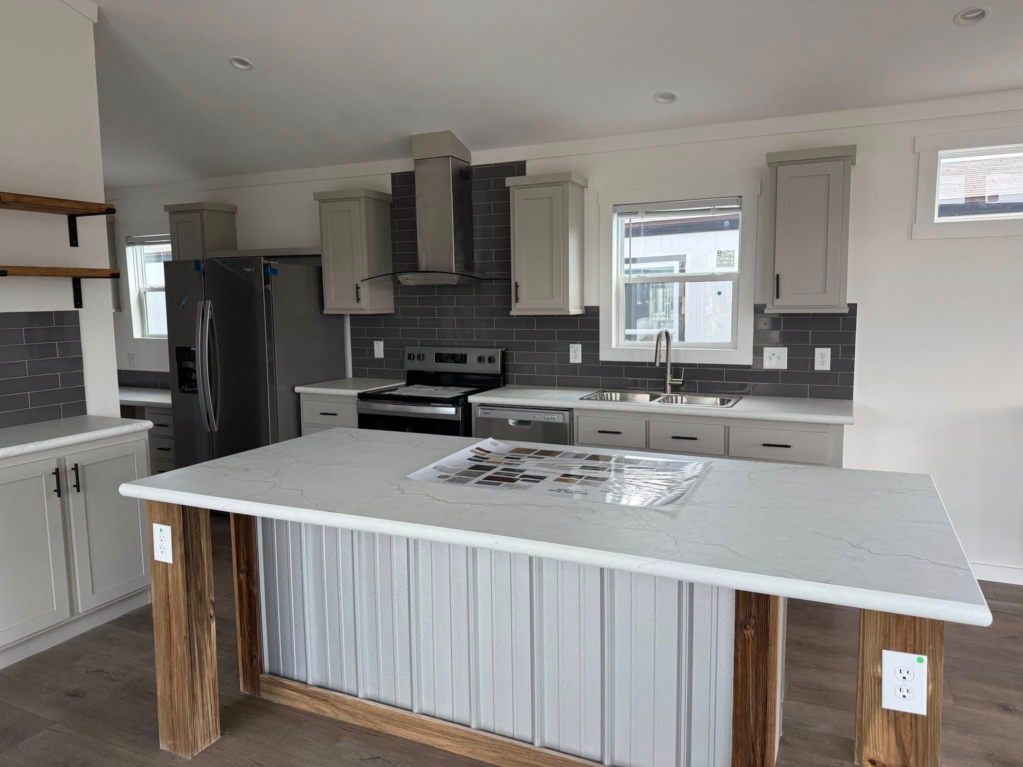 Champion d1868b kitchen home features