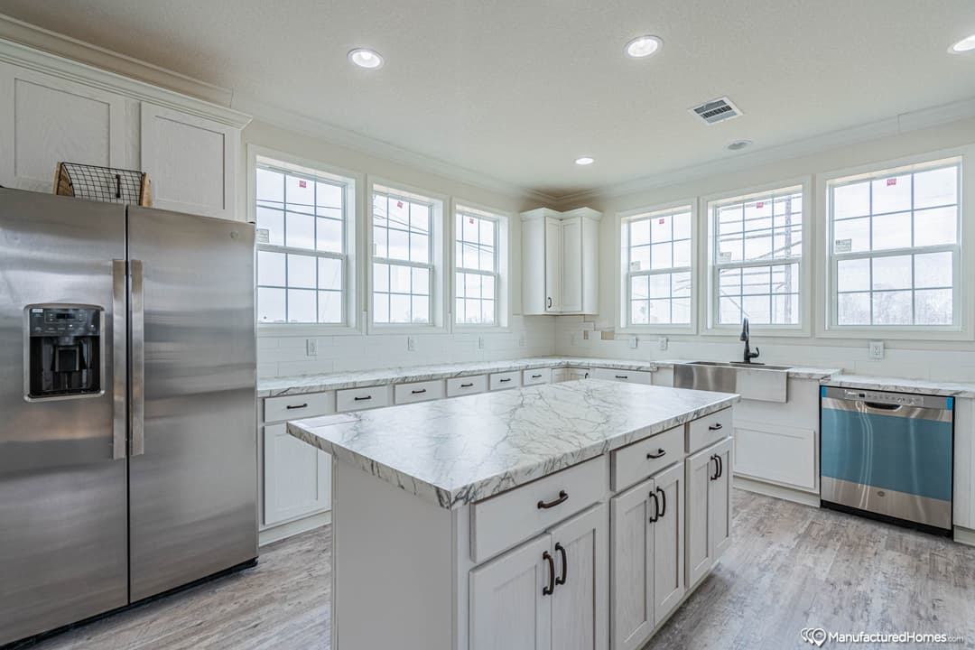 Jasmine i kitchen home features