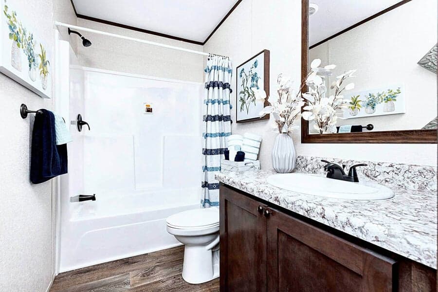 The big steve kitchen home features