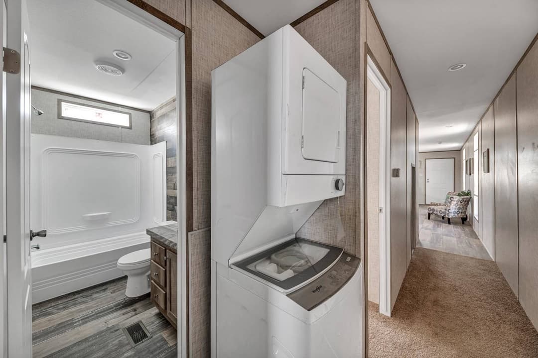 Cs1650a interior home features