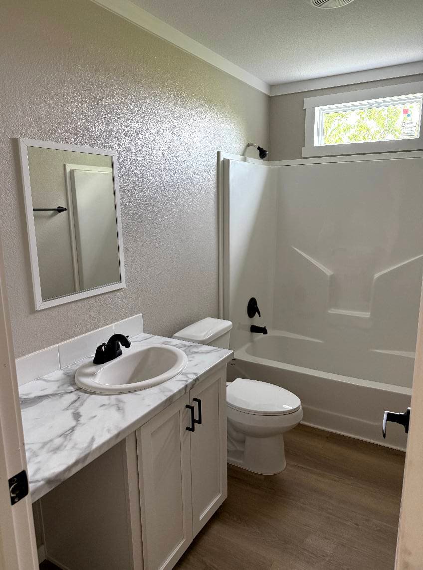 The swisher bathroom home features