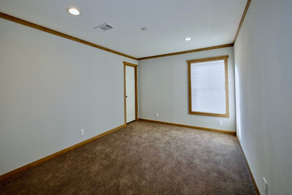 Macey 9768 bedroom home features