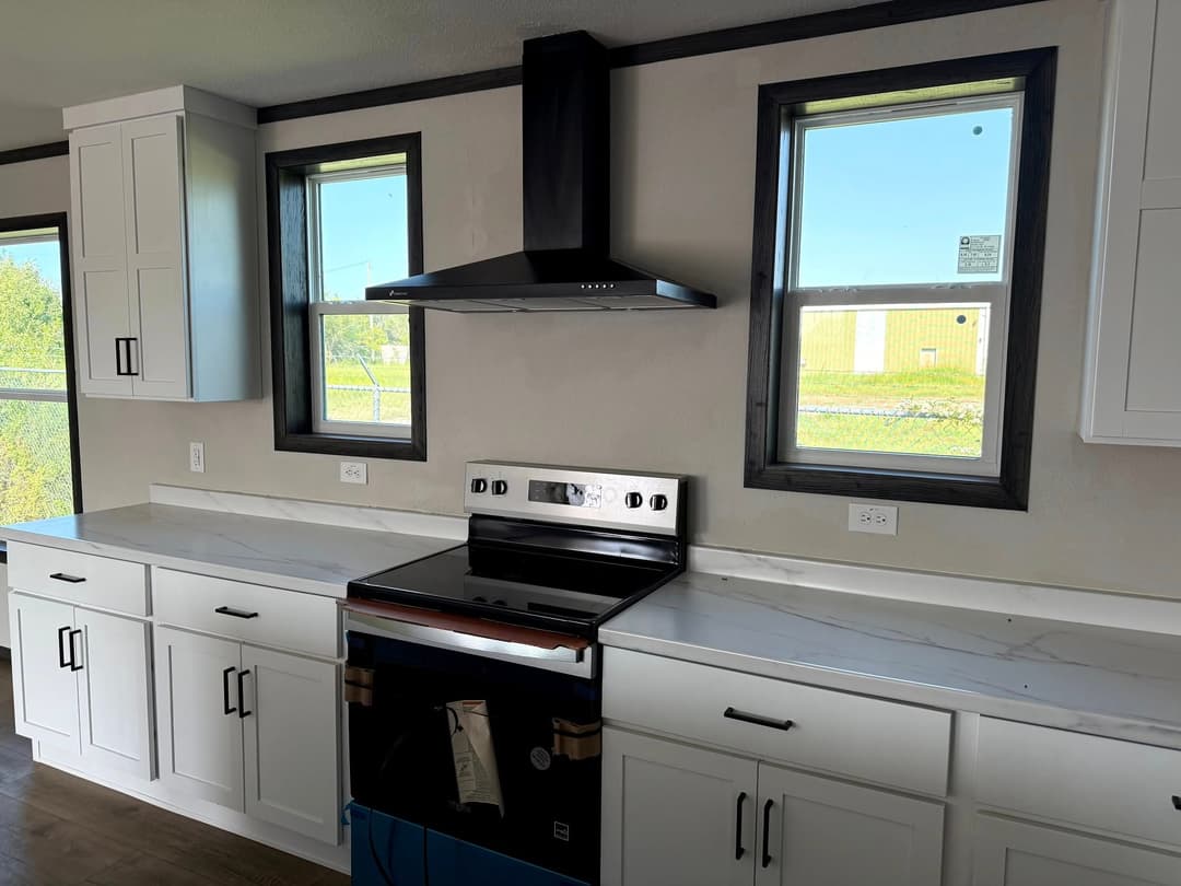 Skyline embrace 3276 kitchen home features