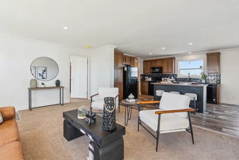 Prairie dune 8808 interior home features