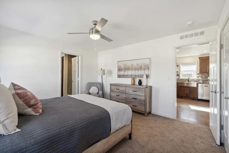 Pika bedroom home features