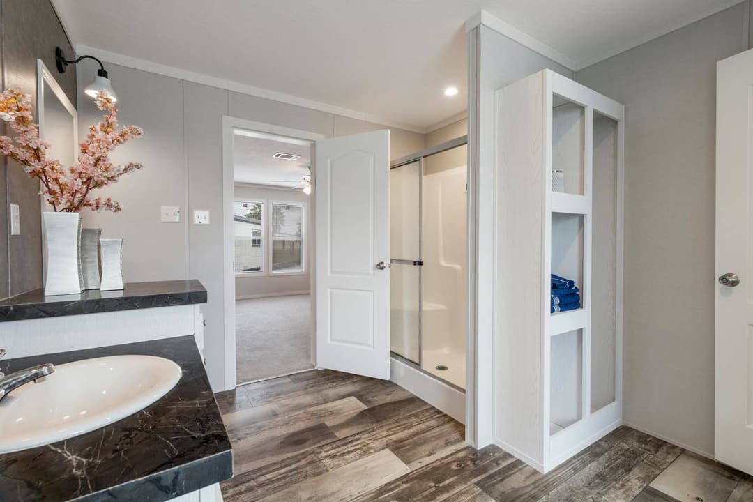 Csd3262k bathroom home features