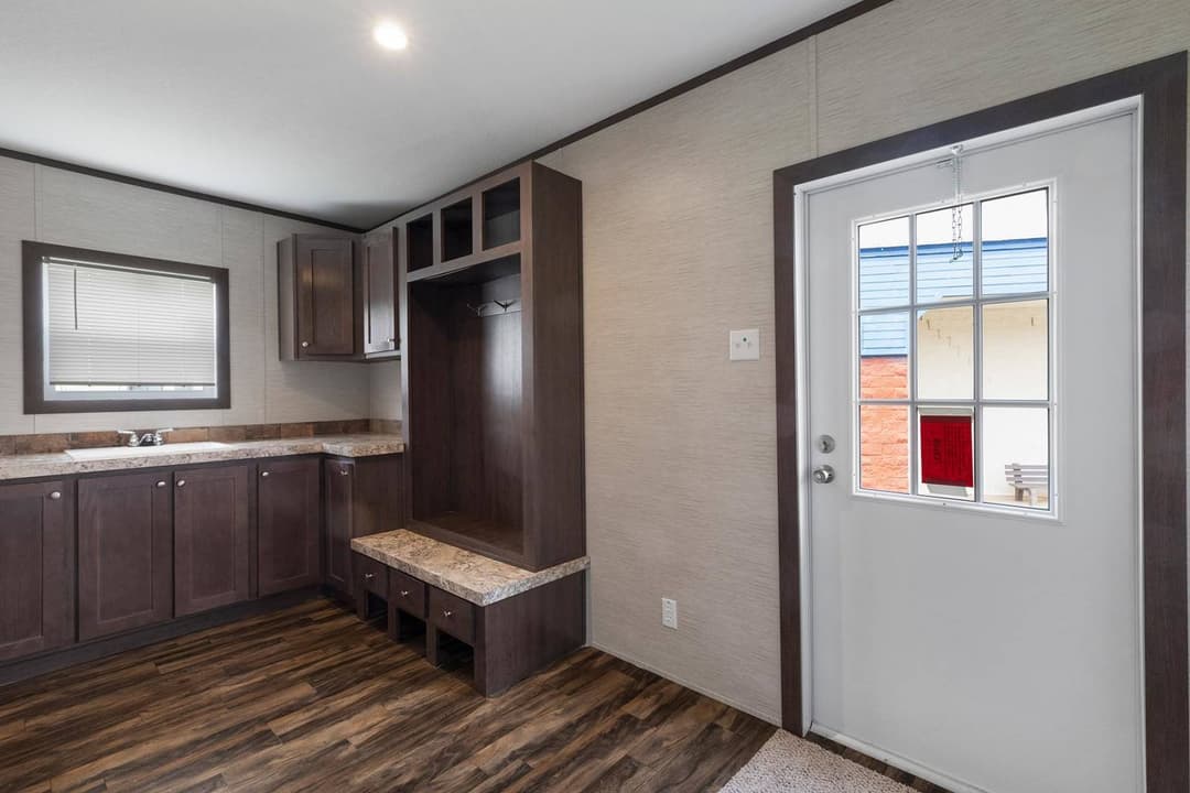 Csd3256k interior home features