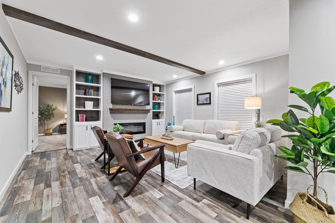 K2 edge interior home features