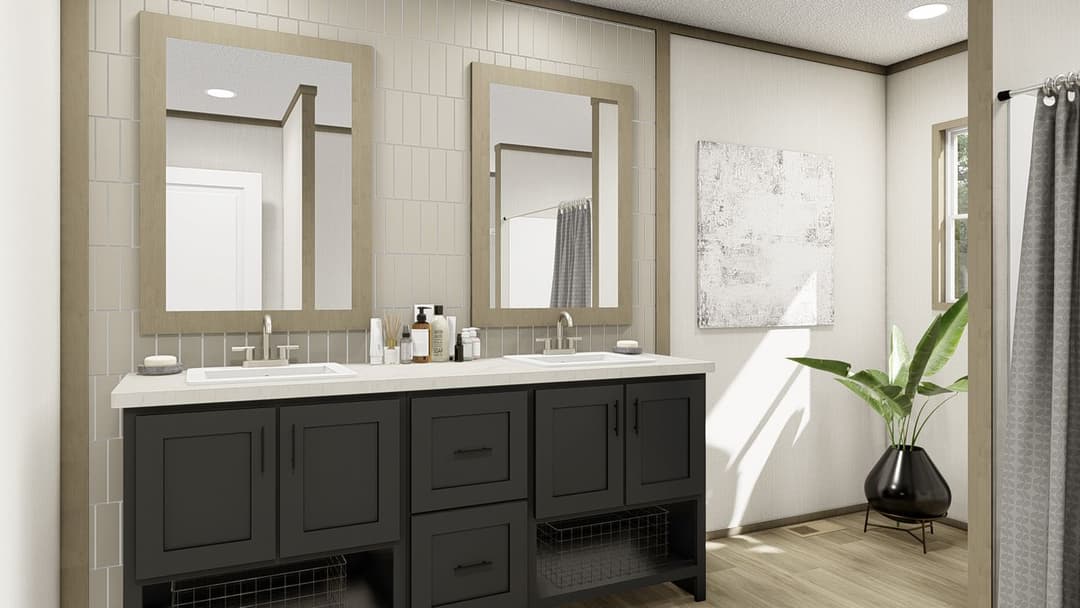 Snowcap bathroom home features