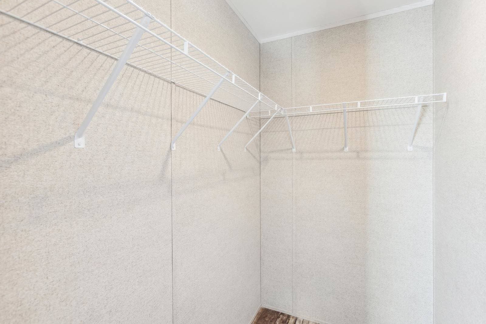 Rm2848h interior home features