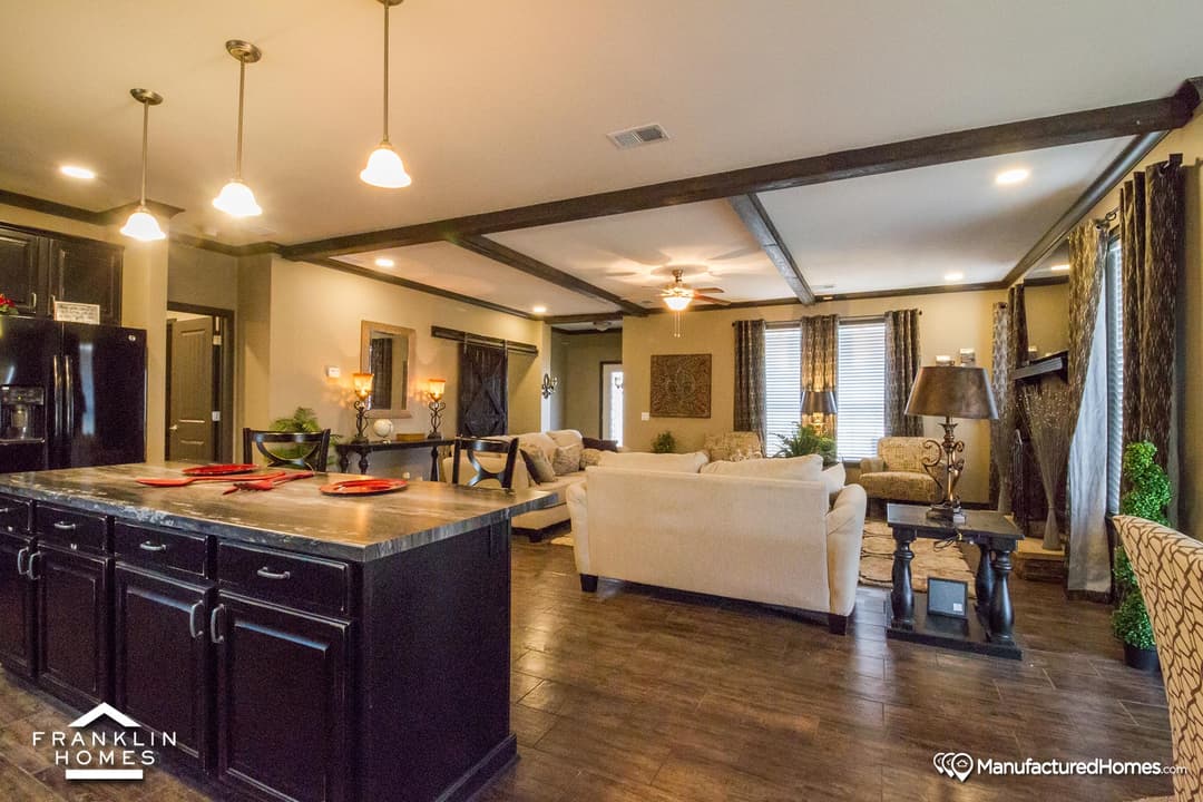 Nandina i kitchen home features