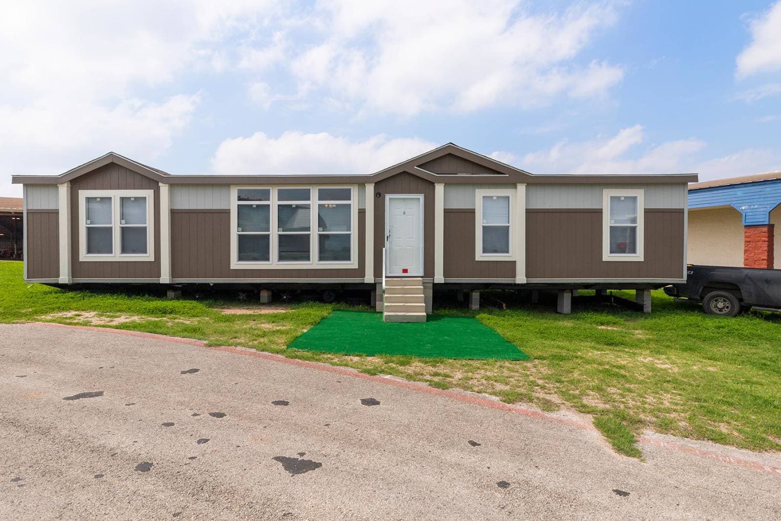 Csd3256k exterior home features