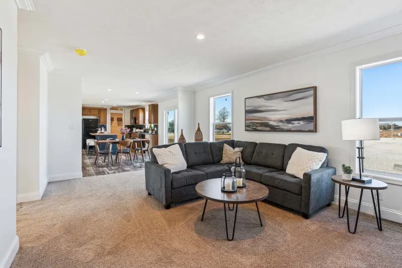 Prairie dune 8808 interior home features