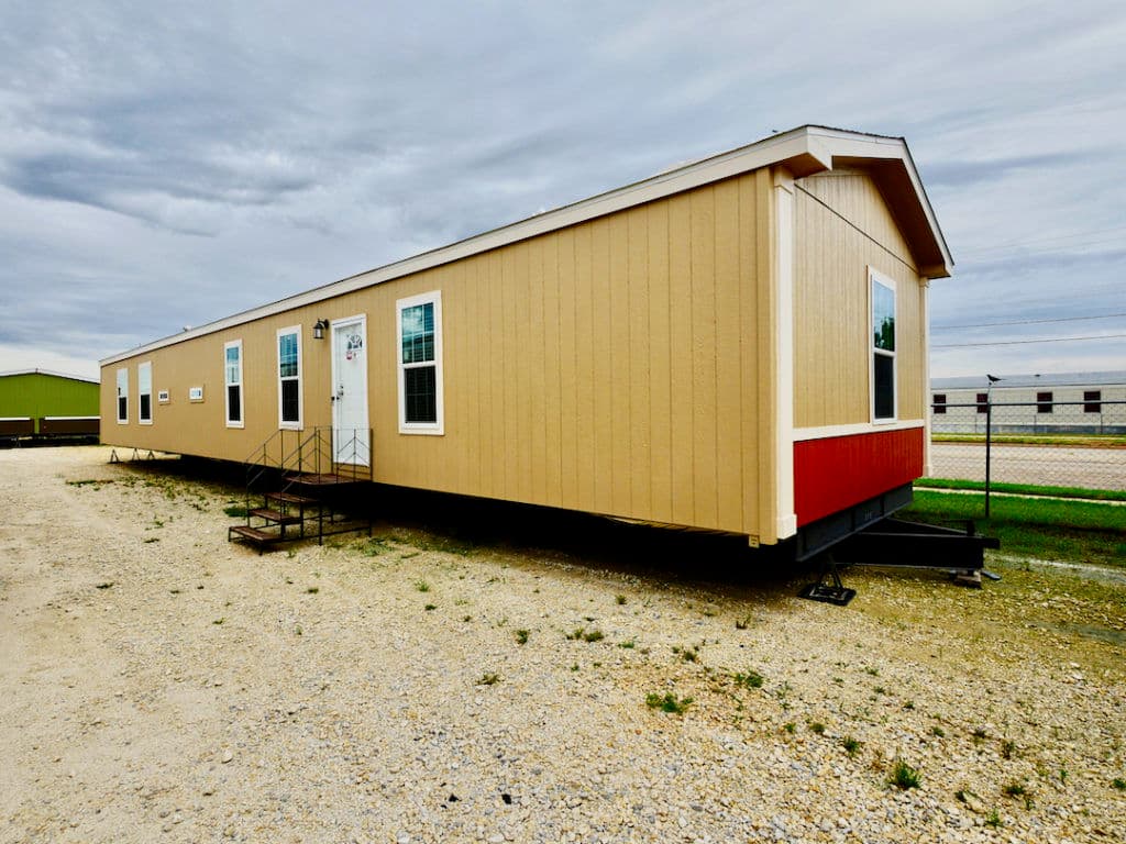 Armstrong j78e hero, elevation, and exterior home features