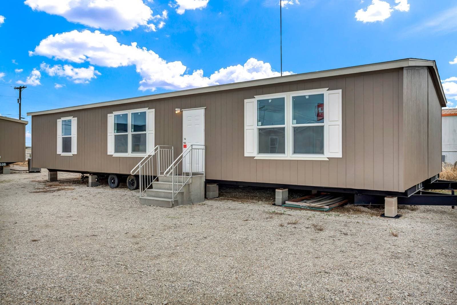 Rm2848a exterior home features