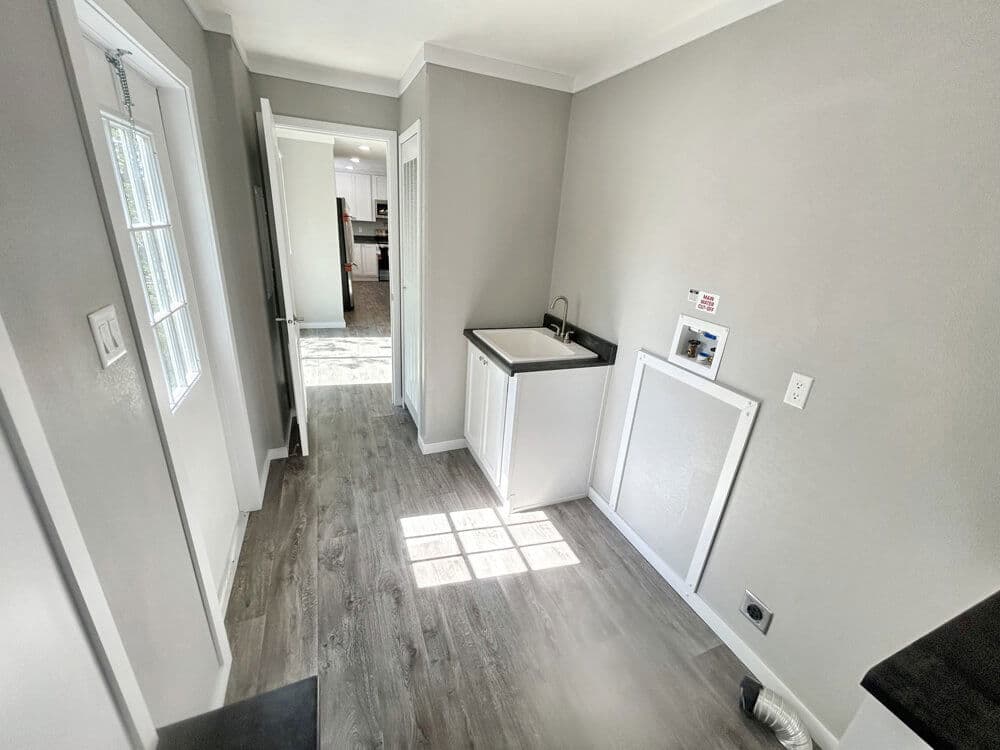 The big josh interior home features