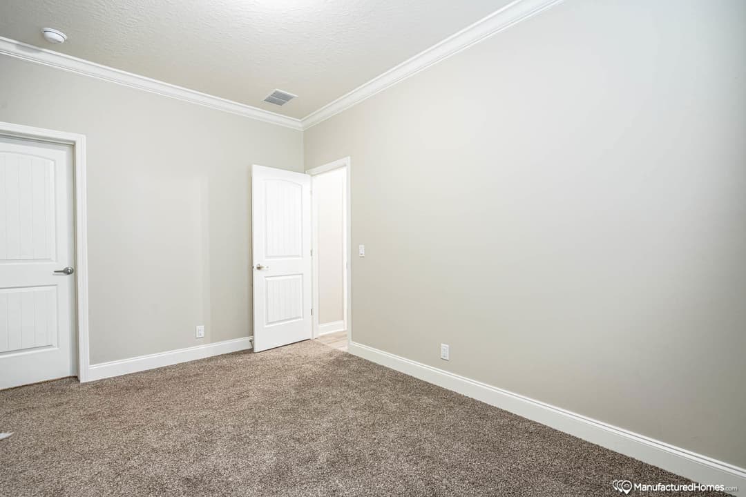 Ashley bedroom home features