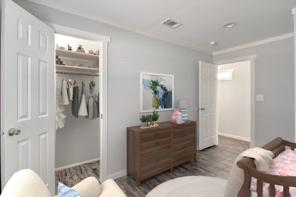 Sofia 9678 bedroom home features