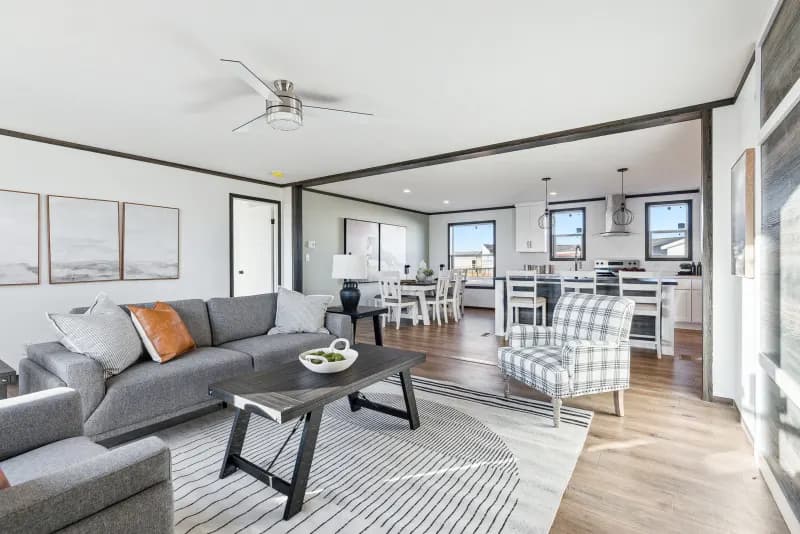 Embrace space 233 interior home features