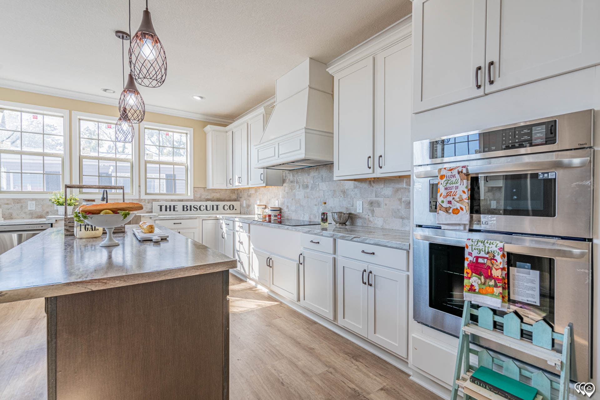 Woodland kitchen home features