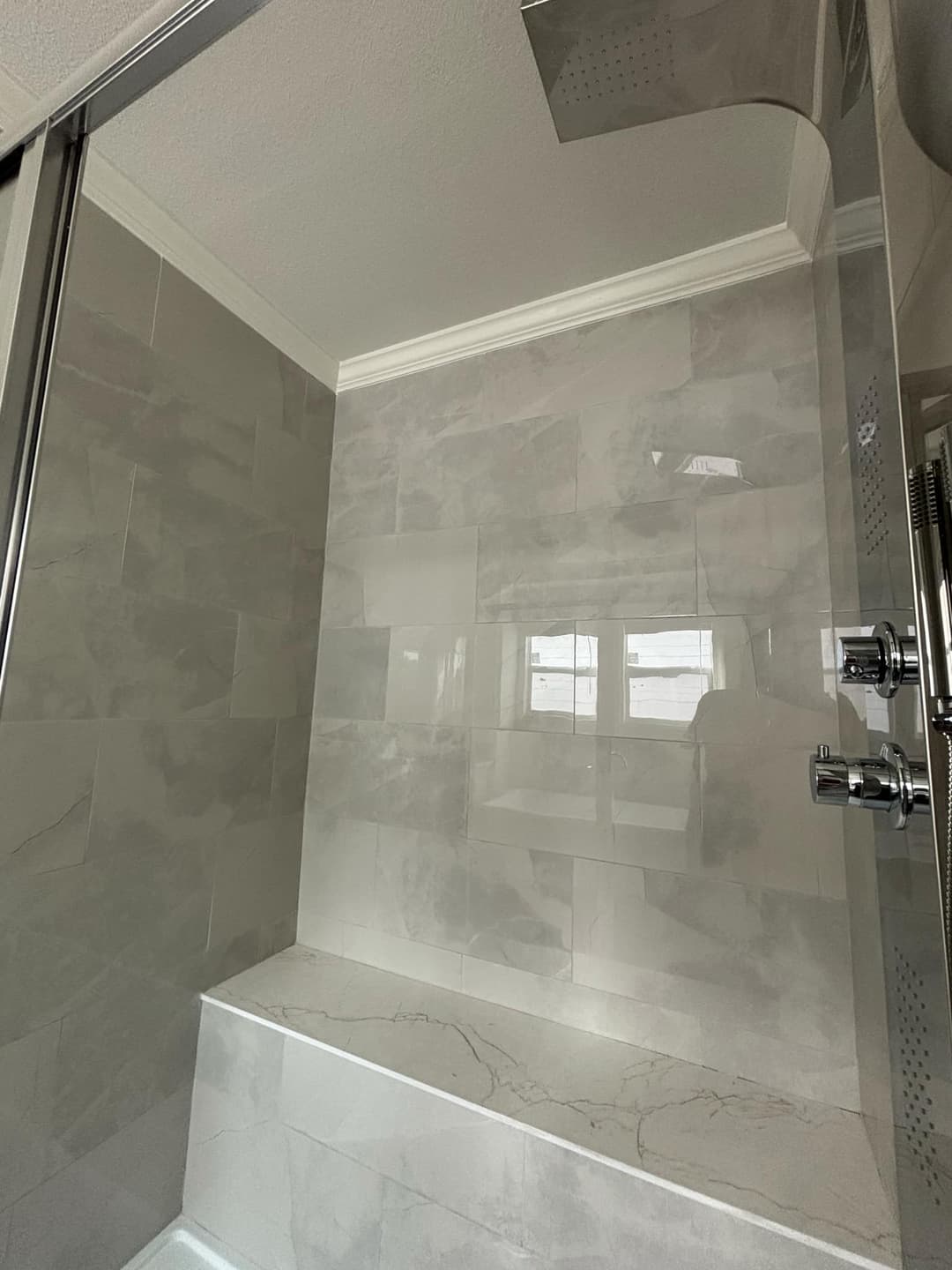 M1-56 (inventory) bathroom home features