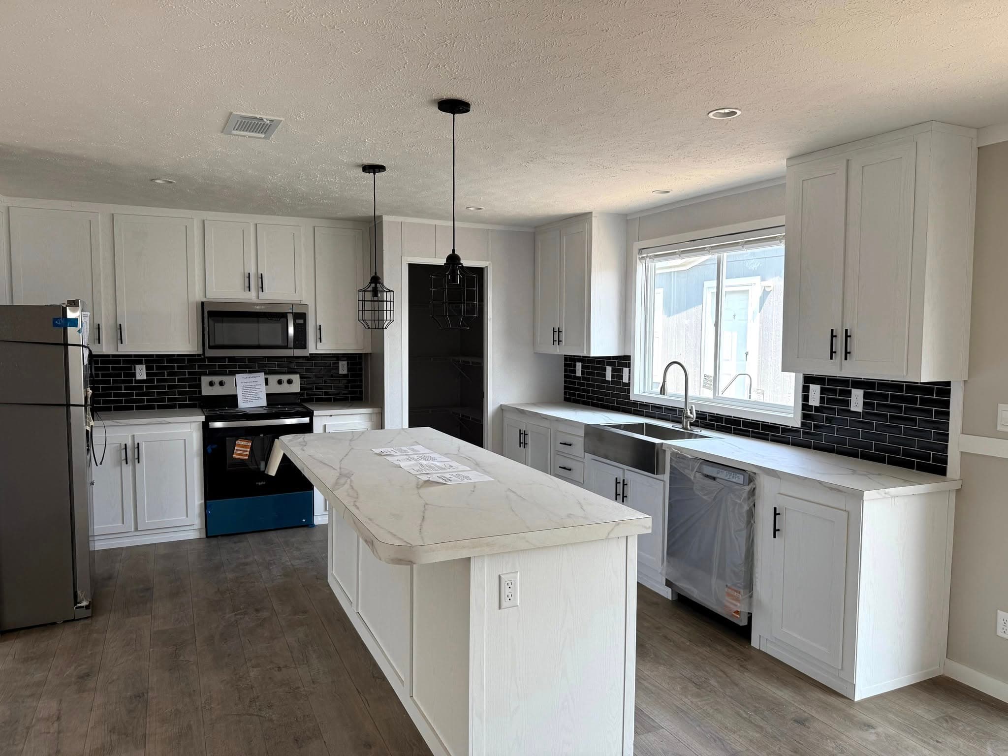 Valumax32684f kitchen home features