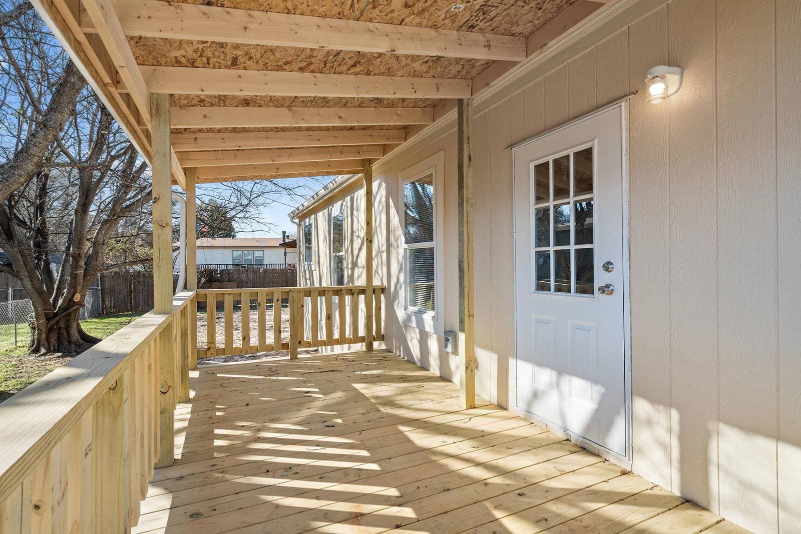 Csd2860l exterior home features