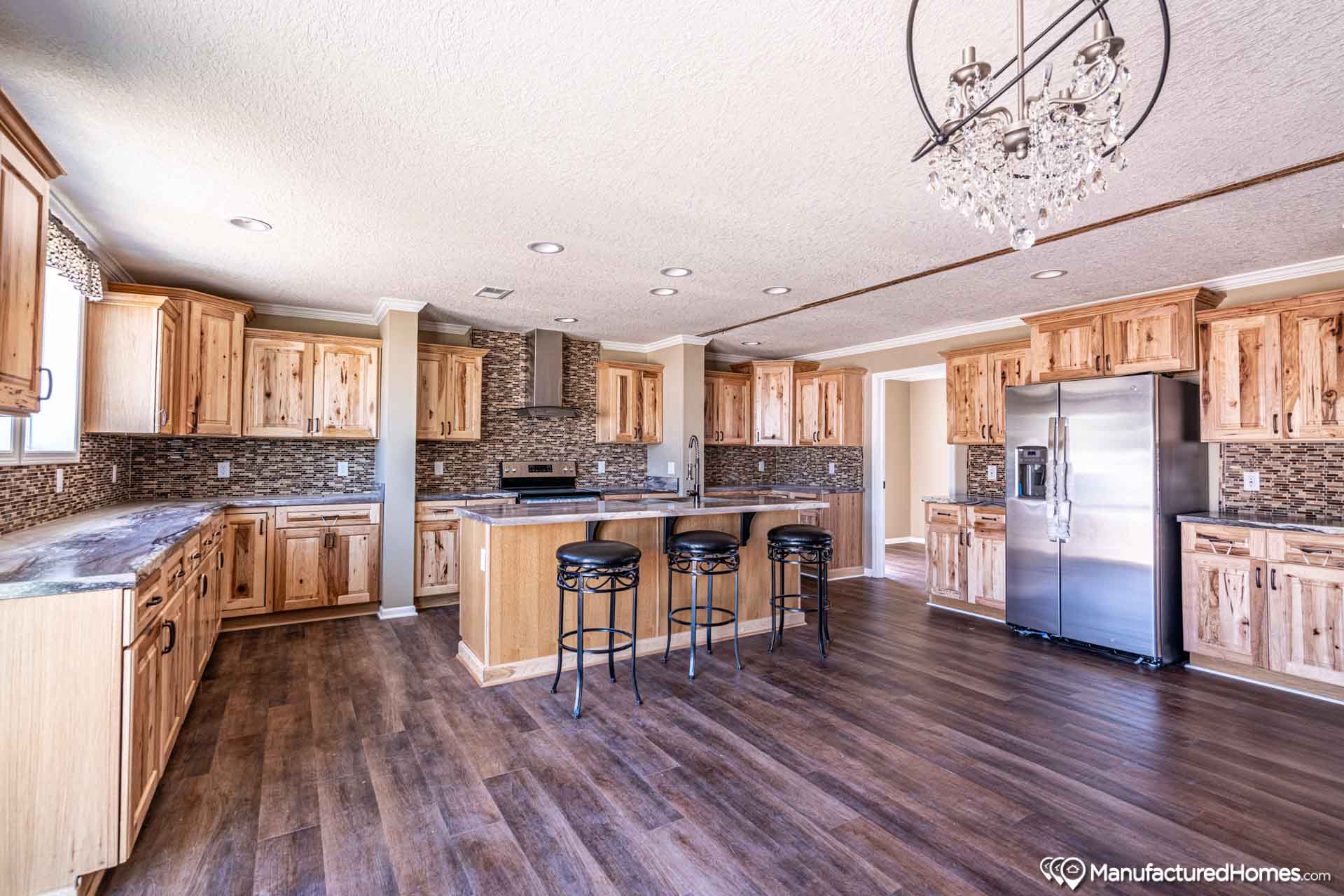 The vayda kate kitchen home features