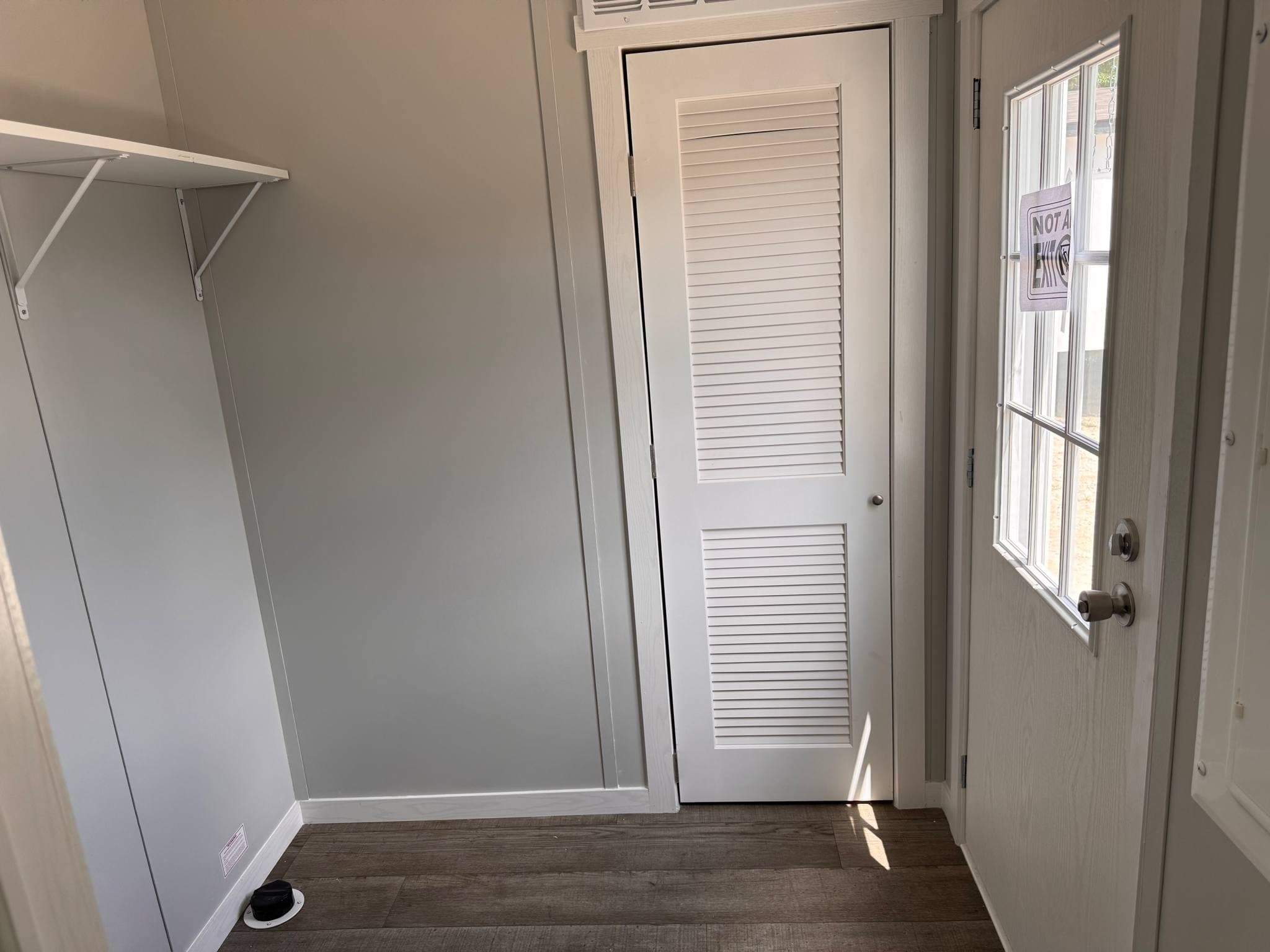 The hoover (inventory) interior home features