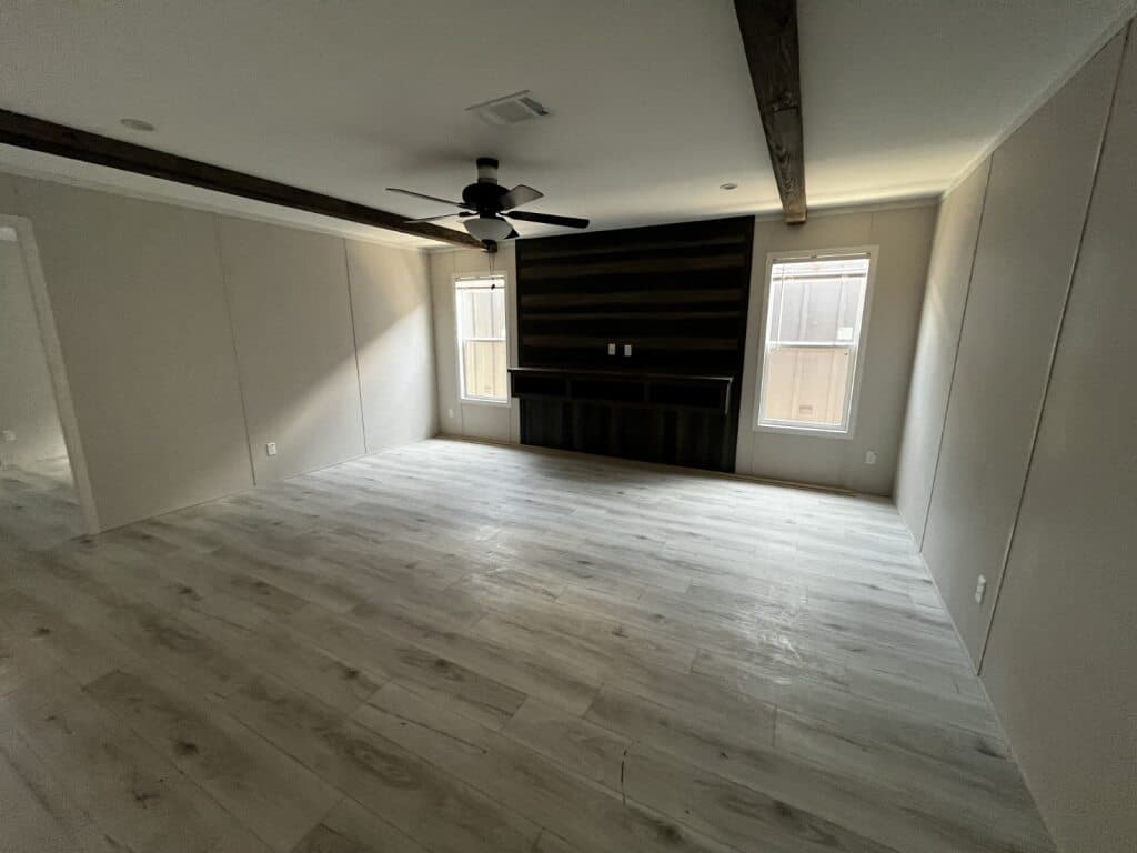 The zeus (inventory) interior home features