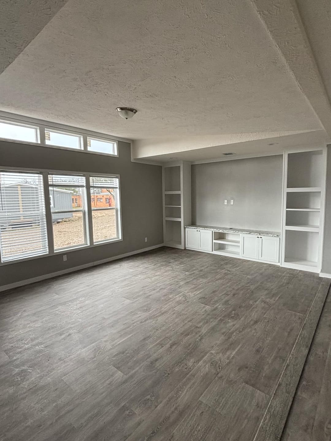 The stephens (inventory) interior home features