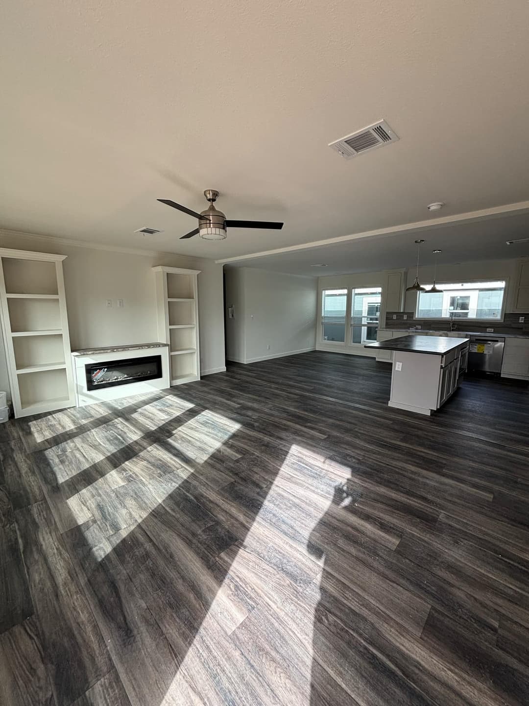 M1-56 (inventory) interior home features