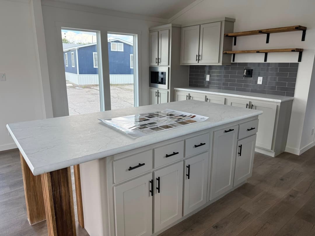 Champion d1868b kitchen home features