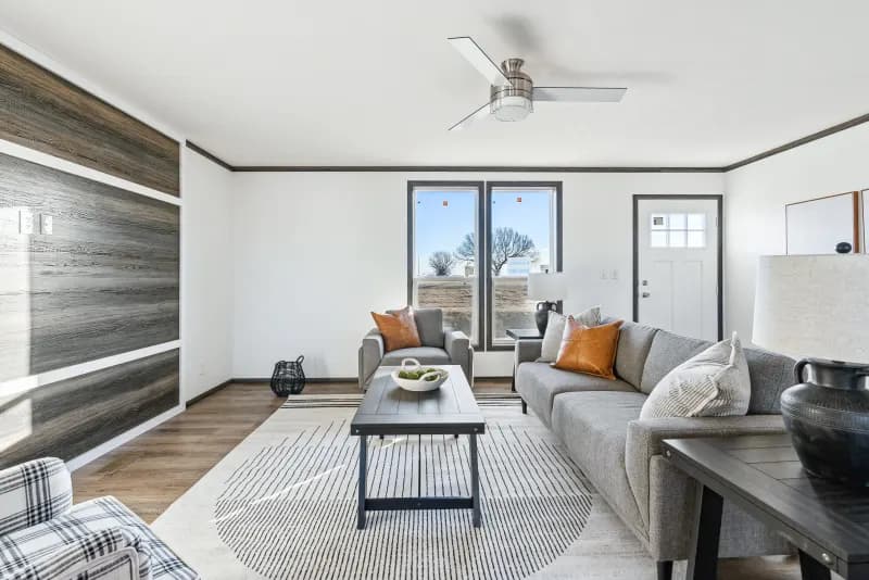 Embrace space 233 interior home features