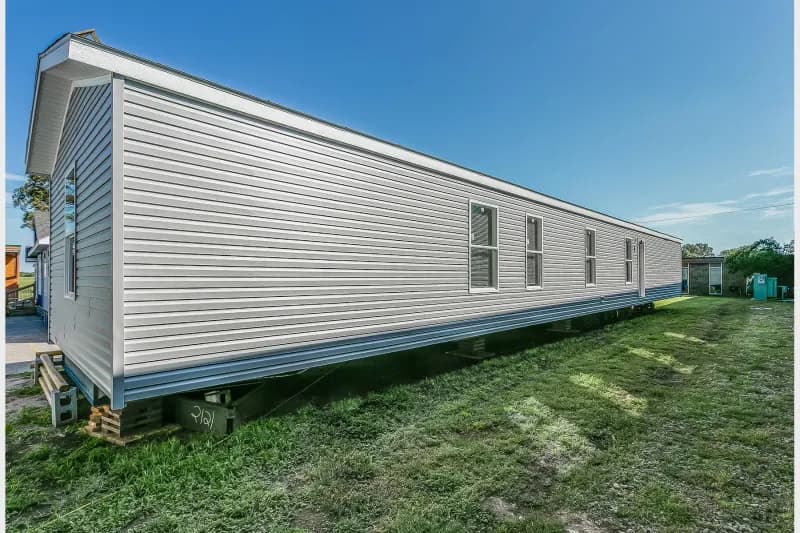 Prairie dune 8785e hero, elevation, and exterior home features