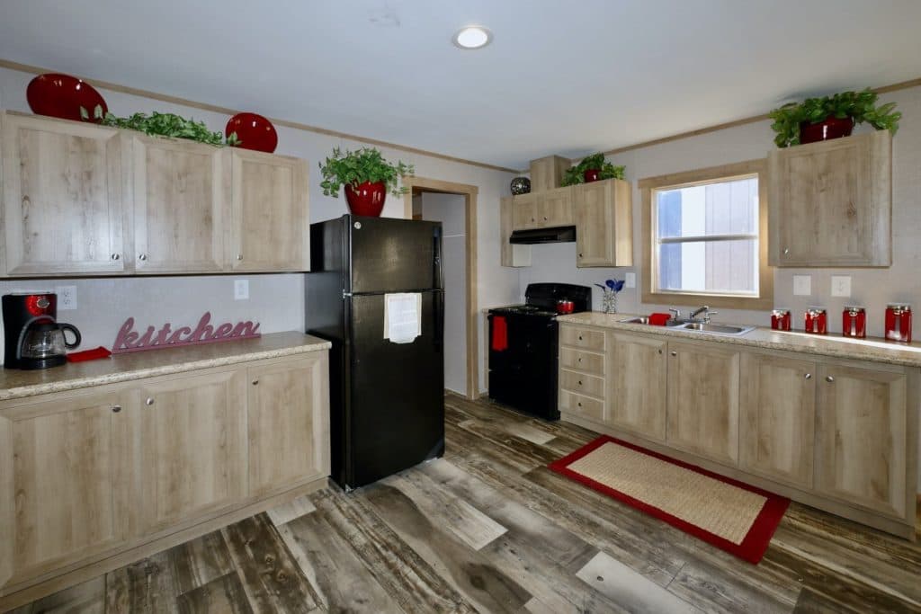 Columbia 9344 kitchen home features