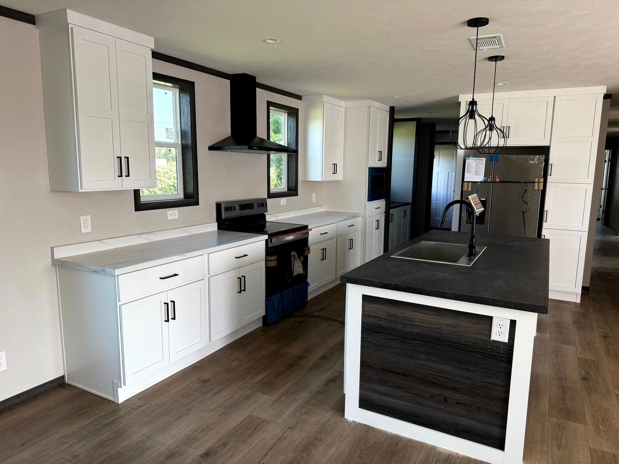 Skyline embrace 3276 kitchen home features