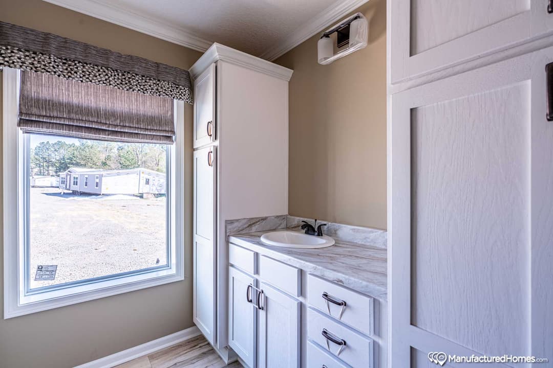 The vayda kate interior home features