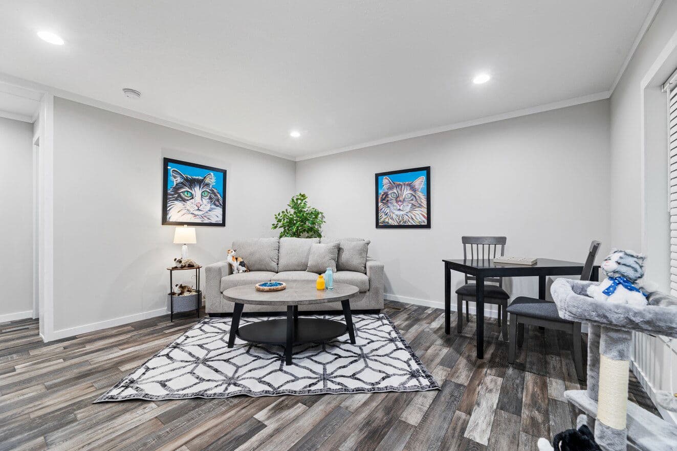 K2 edge interior home features