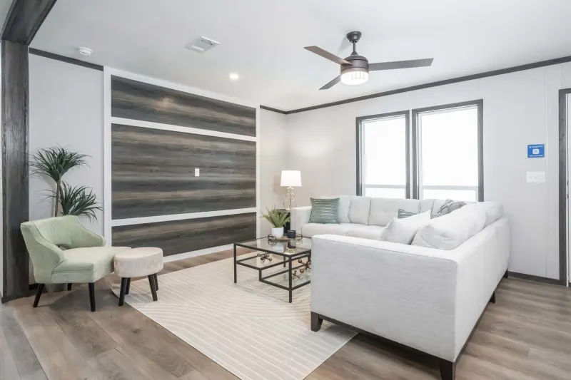 Embrace sunlight 233 interior home features