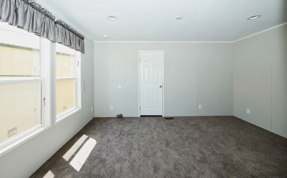 Gemini 9260 bedroom home features