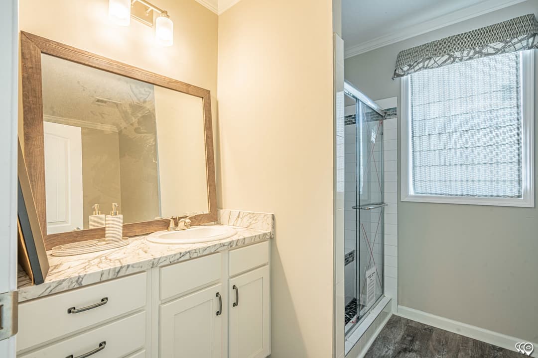 Mei bathroom home features