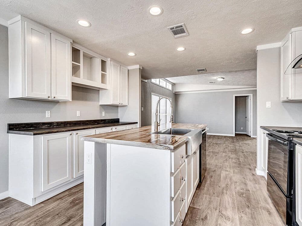 The fiesta 2.0 kitchen home features