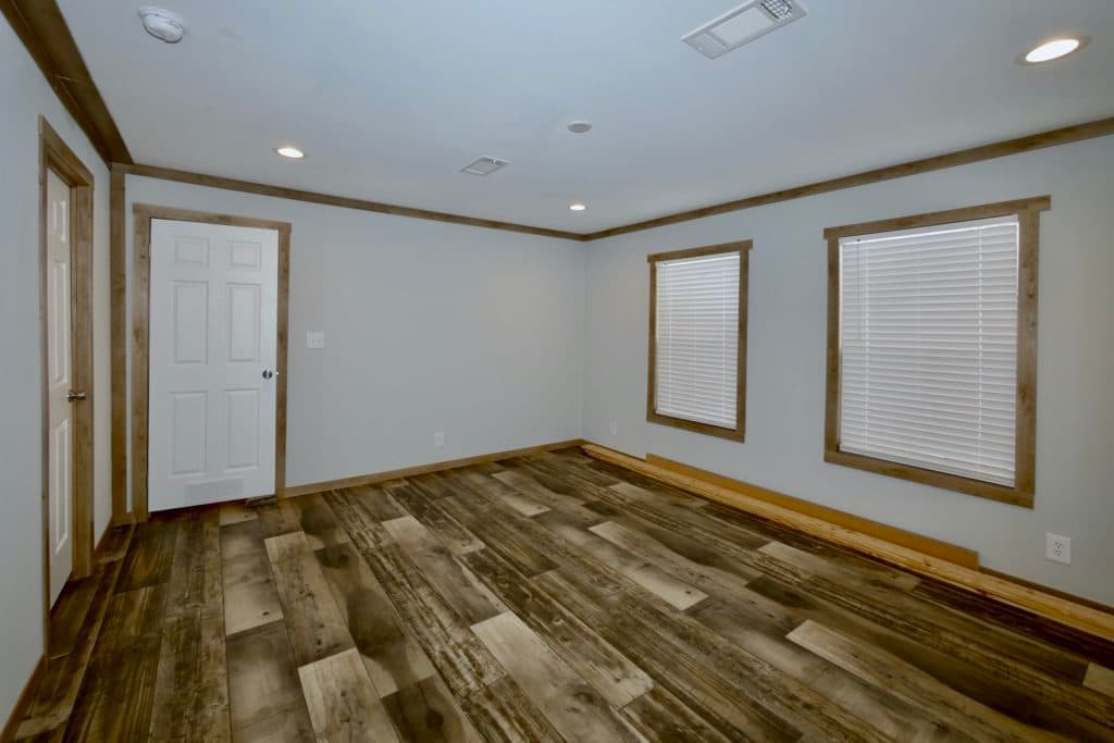 Mariana 9776 interior home features